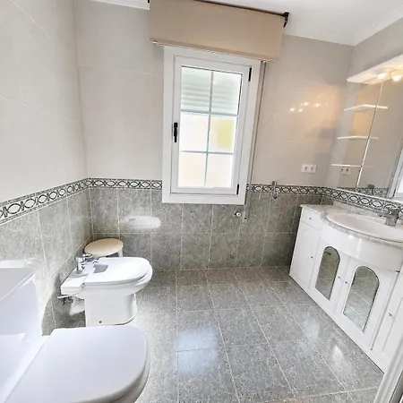Patos, Planta De Vivienda A Metros Del Mar Apartman Nigrán